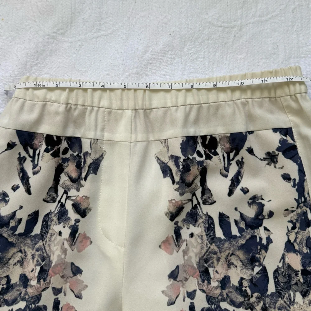 BCBGMAXAZRIA RUNWAY THE
GABRIEL PANTS
Size XXSmall - Picture 13 of 15